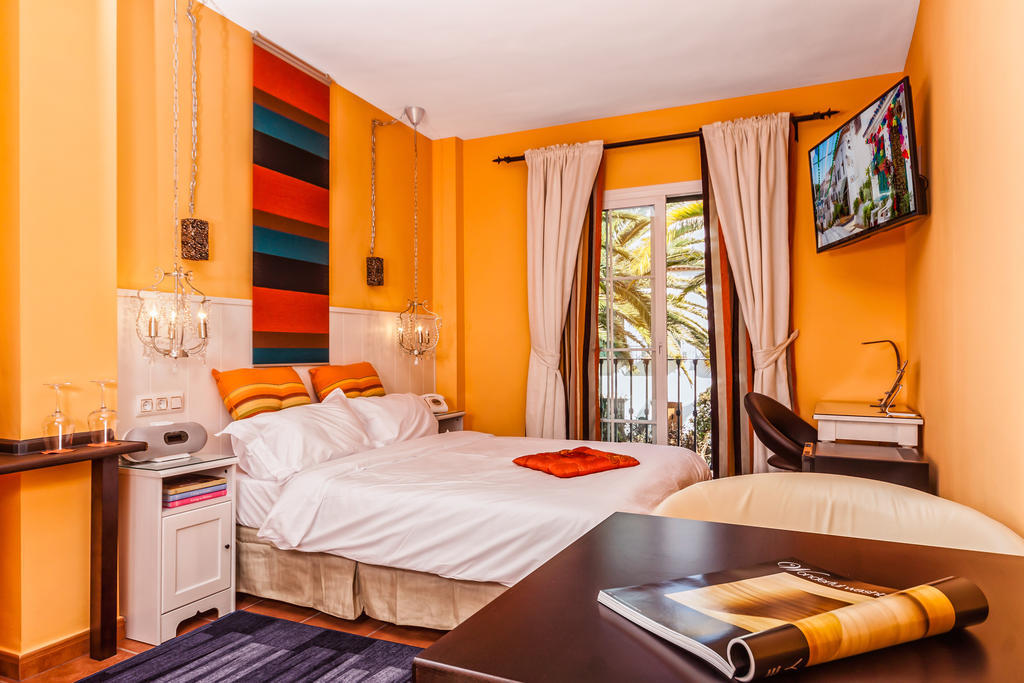 Boutique Hotel Pueblo Бенальмадена Экстерьер фото